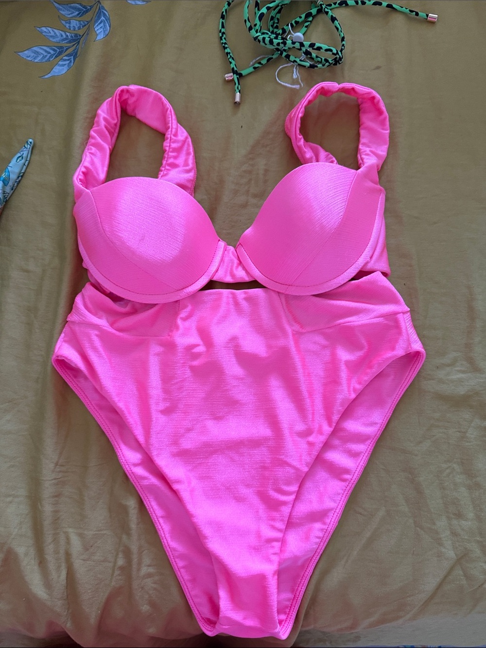 Lover and friends coral Pink 2-Piece Swimsuit with Padded Cups